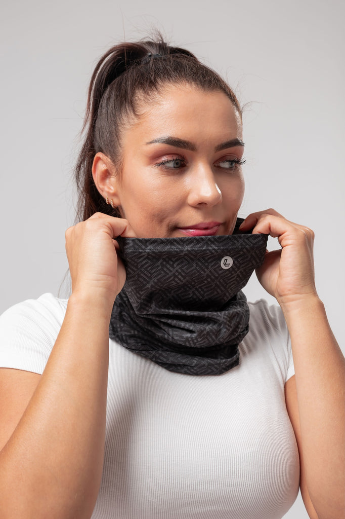 lelosi multifunctional neck gaiter finley 0