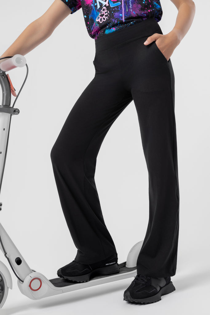lelosi kids supercomfort relaxed pants ylenia 0