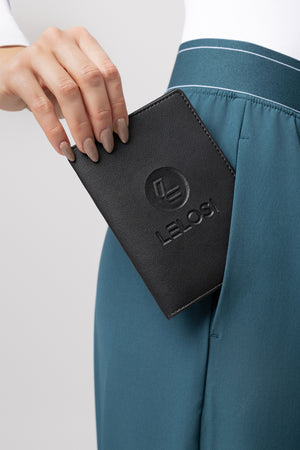 lelosi passport cover dubai 1