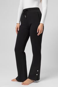 Relaxed Supercomfort trackpants Chyna