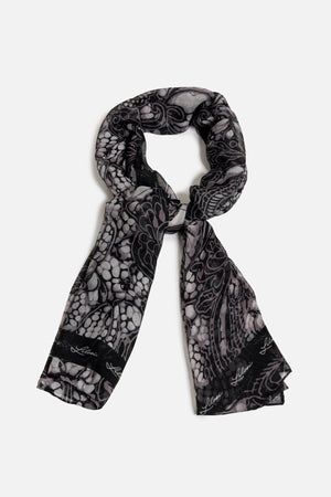 lelosi_scarf_nefretete_1