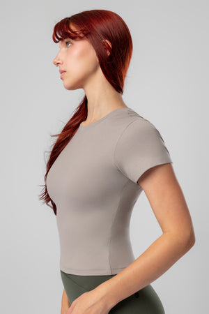 lelosi vibe t-shirt yara 1