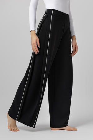 lelosi chicline relaxed pants noctra 1