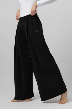 lelosi chicline relaxed pants vanta 1